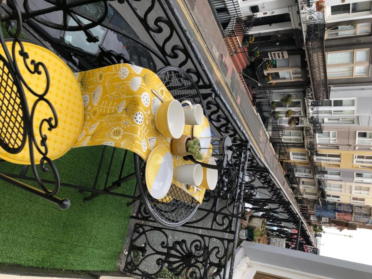Striking Seaside One Bed Balcony Flat In Brighton Exterior foto