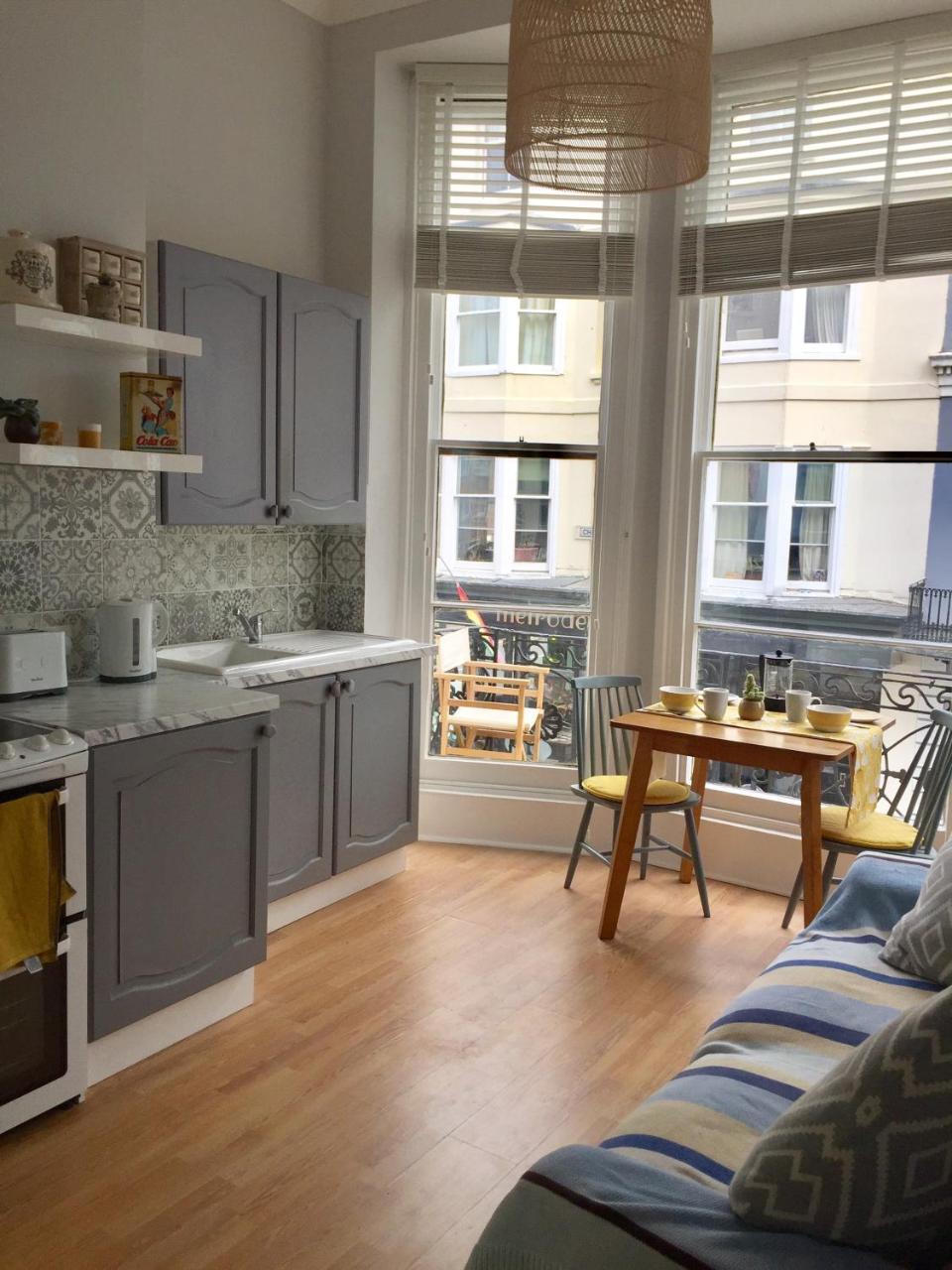 Striking Seaside One Bed Balcony Flat In Brighton Exterior foto